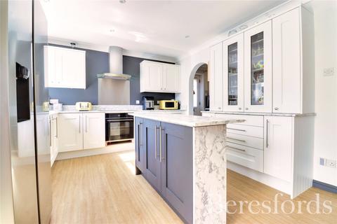 22 Bouvel Drive, Burnham-on-crouch, CM0 8TW