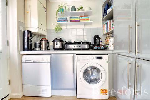 22 Bouvel Drive, Burnham-on-crouch, CM0 8TW