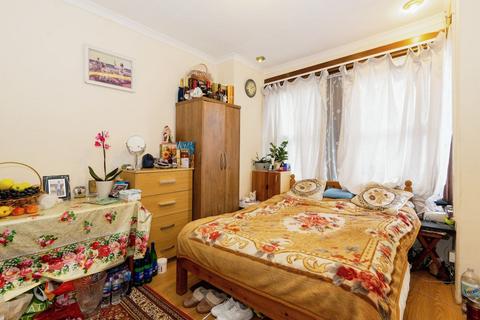 41 Cassiobury Road, London, E17 7JD