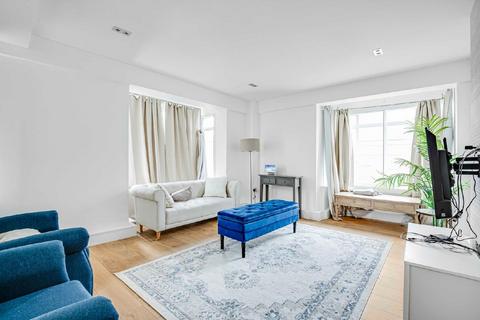 4 bedroom flat for sale, Park Road, London