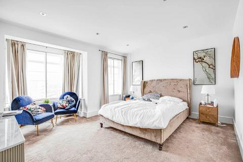 4 bedroom flat for sale, Park Road, London