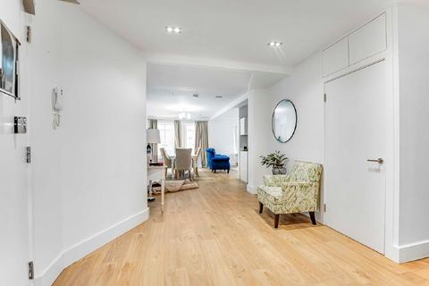 4 bedroom flat for sale, Park Road, London