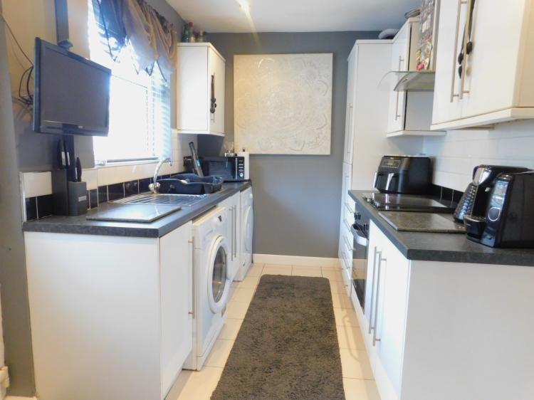 Kitchen/Breakfasting Room