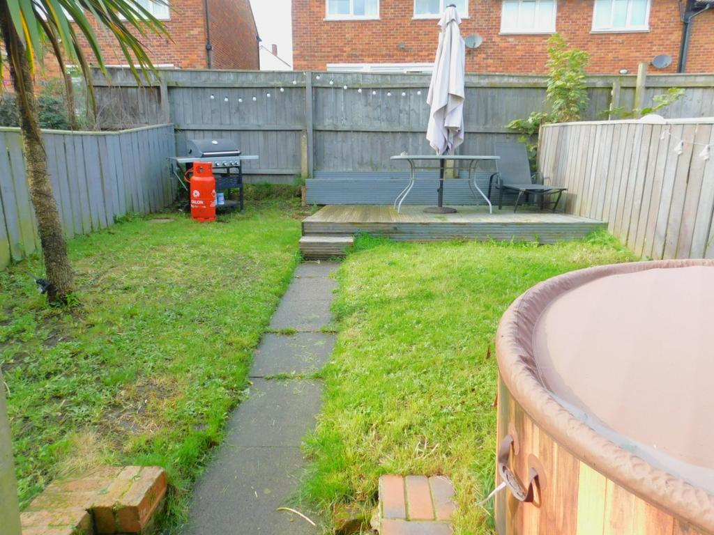 7 fullwell road (12)
