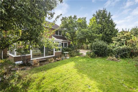 3 Bulkeley Close, Englefield Green, Egham, TW20 0NS
