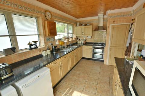 3 bedroom detached house for sale, The Vineries, Wimborne, Dorset, BH21 2PX