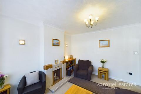 3 bedroom terraced house for sale - Abercairn Road, Streatham Vale, SW16