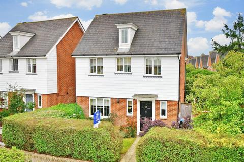 5 bedroom detached house for sale, Island Way East, St Mary's Island, Chatham, Kent