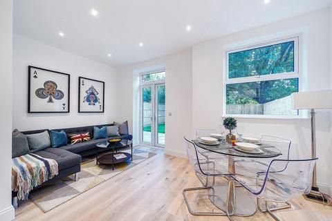 46a Hopton Road, London, SW16 2EN