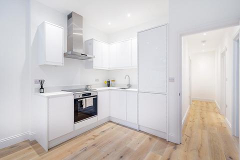 46a Hopton Road, London, SW16 2EN