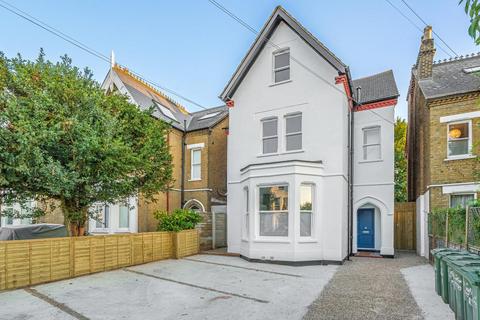 46a Hopton Road, London, SW16 2EN