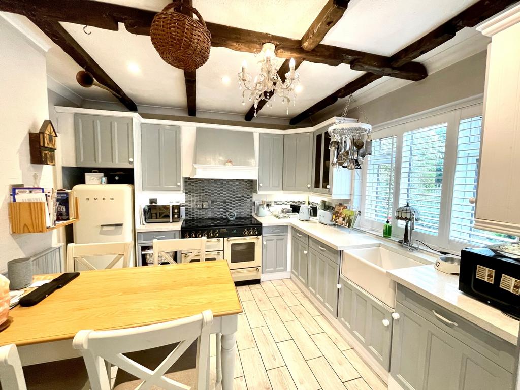 2 Mount Lee - KITCHEN 2