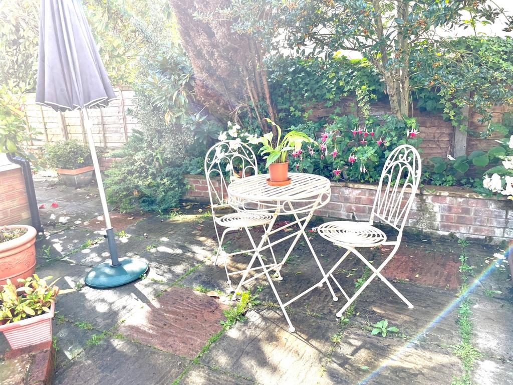 2 Mount Lee - PATIO