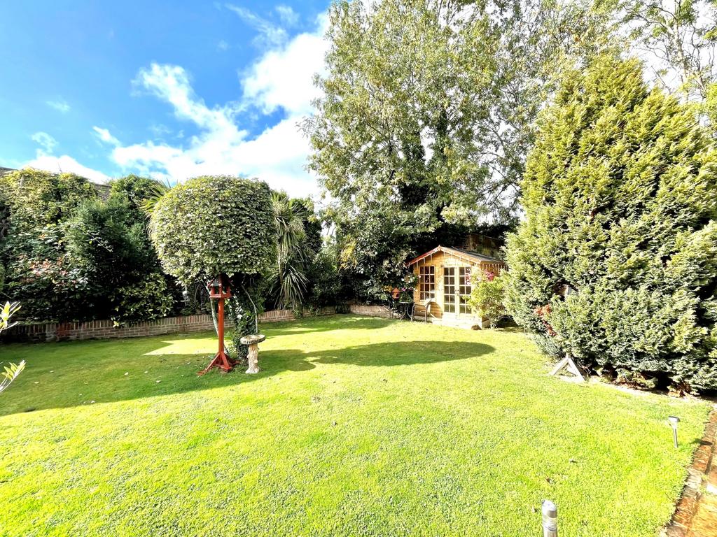 2 Mount Lee - GARDEN 2