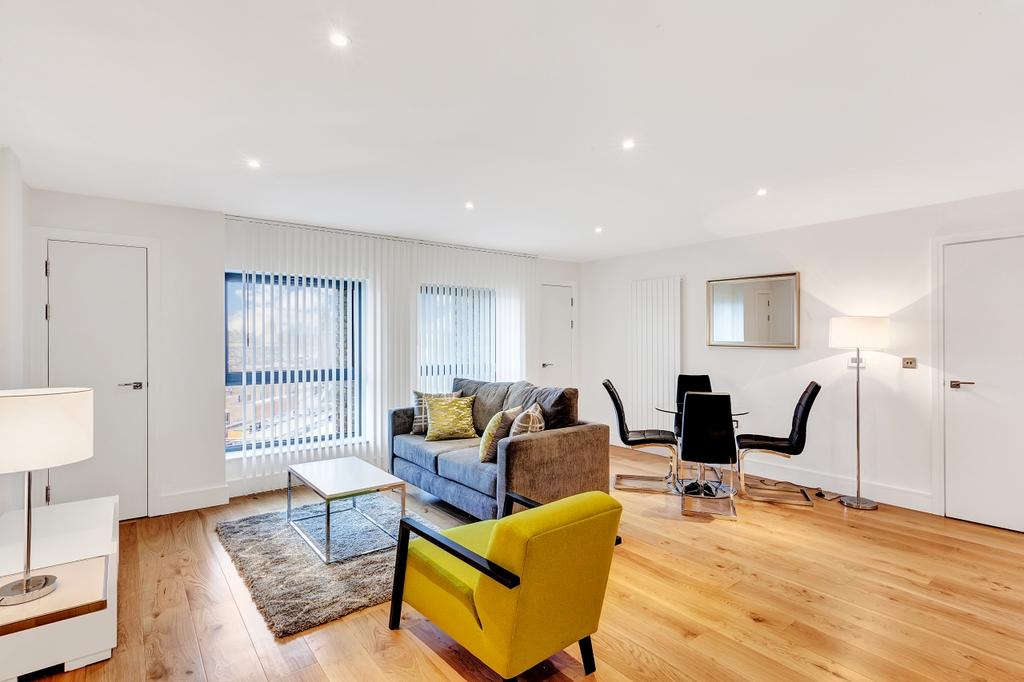 Living area (3)