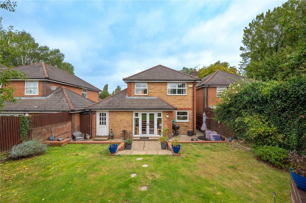 Brightview Close, Bricket Wood, St. Albans, Hertfordshire 4 bed