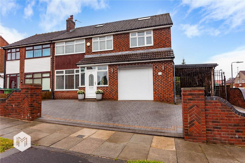 Eskdale Avenue, Breightmet, Bolton, BL2 5HU 3 bed semidetached house
