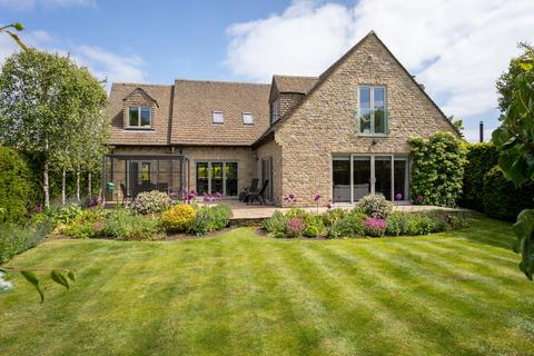 Little Orchard Bell Lane, Poulton, Cirencester, GL7 5JF