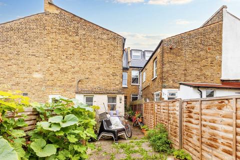 2 bedroom flat for sale, Durban Road, London SE27