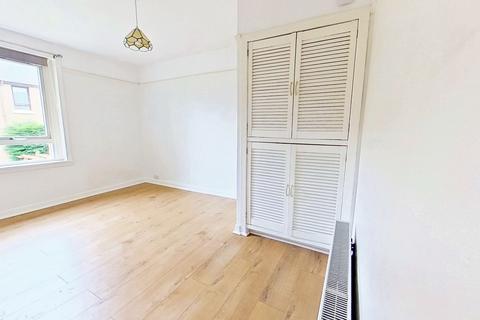 54 Athol Terrace, Bathgate, EH48 4DF