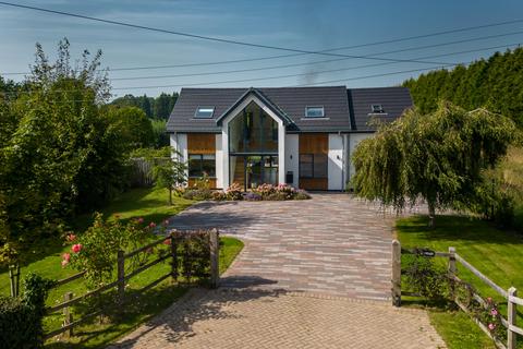 4 bedroom detached house for sale, Over, Almondsbury, Bristol, South Gloucestershire, BS32
