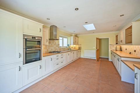 4 bedroom detached house for sale, Kiln Field, Tenterden, Kent, TN30