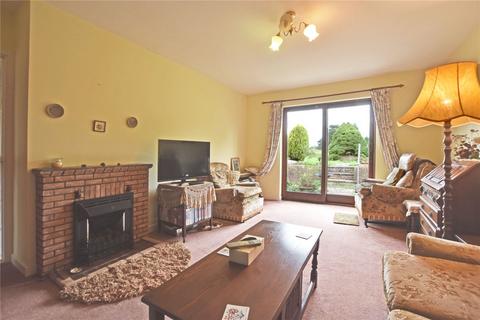 3 bedroom bungalow for sale - Lakeside Avenue, Llandrindod Wells, Powys, LD1