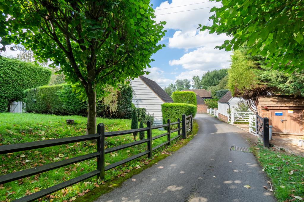 Private Driveway