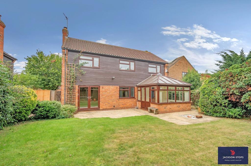 Rowsham Dell, Giffard Park, Milton Keynes, Buckinghamshire, MK14 4 bed
