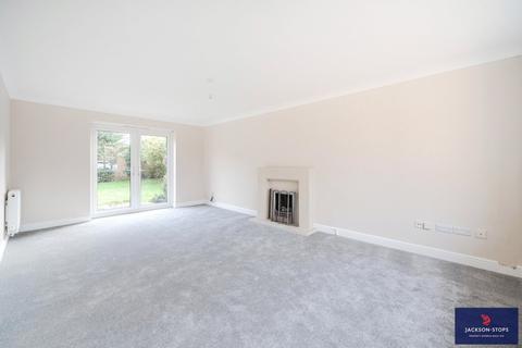 4 bedroom detached house for sale, Rowsham Dell, Giffard Park, Milton Keynes, Buckinghamshire, MK14
