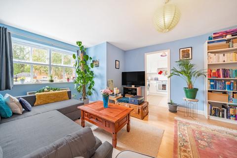 Massingberd Way, Tooting, London, SW17