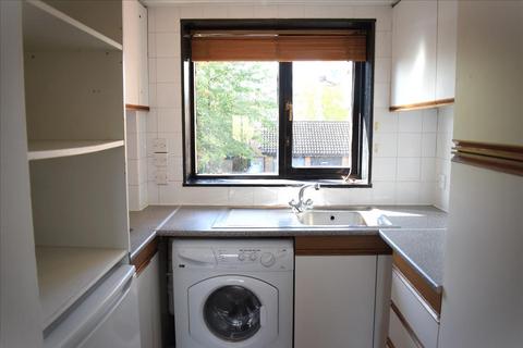 undefined, Deerhurst Close, Feltham, TW13
