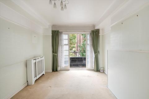 1 bedroom flat for sale, Winchester Court, London, W8