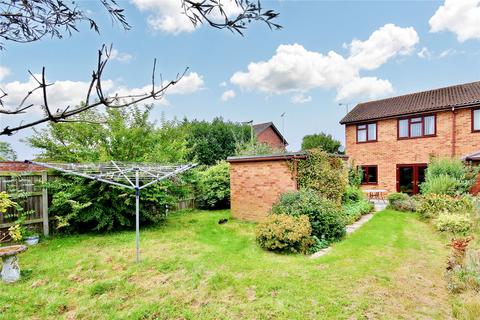 18b Cobbetts Walk, Bisley, Woking, GU24 9DT