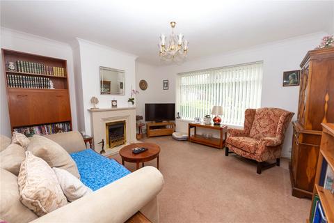 2 bedroom maisonette for sale, Manitoba Close, Lakeside, Cardiff, CF23