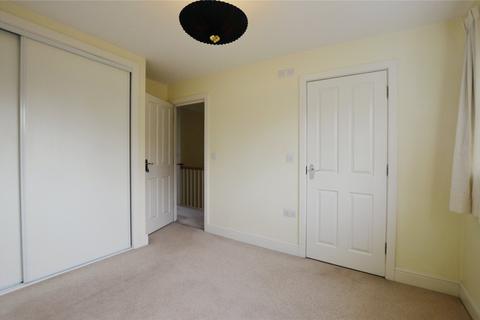 3 bedroom terraced house to rent, Claremont Avenue, Woking, Surrey, GU22