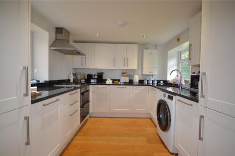 2 bedroom semi-detached house for sale, Badshot Lea Road, Badshot Lea, Farnham, Surrey, GU9