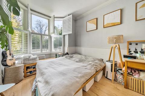 2 bedroom flat for sale - Underhill Road, London