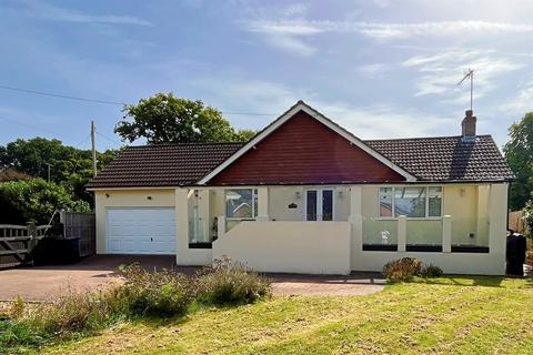 4 bedroom detached bungalow for sale - Verwood