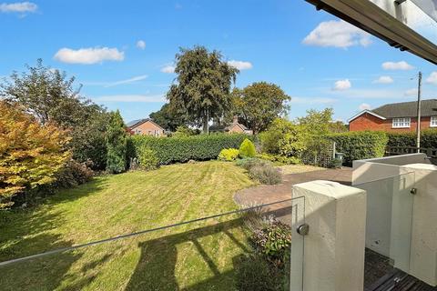 2 Copse Road, Verwood, BH31 6HB