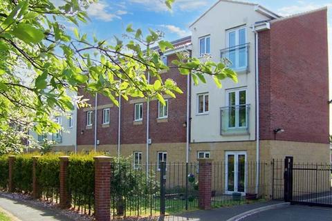 1 bedroom flat for sale, Cromwell Court, Blyth, Northumberland, NE24 5BR