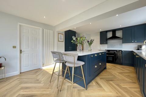 3 Dinnis Close, Tedburn St Mary, Exeter, EX6 6RP