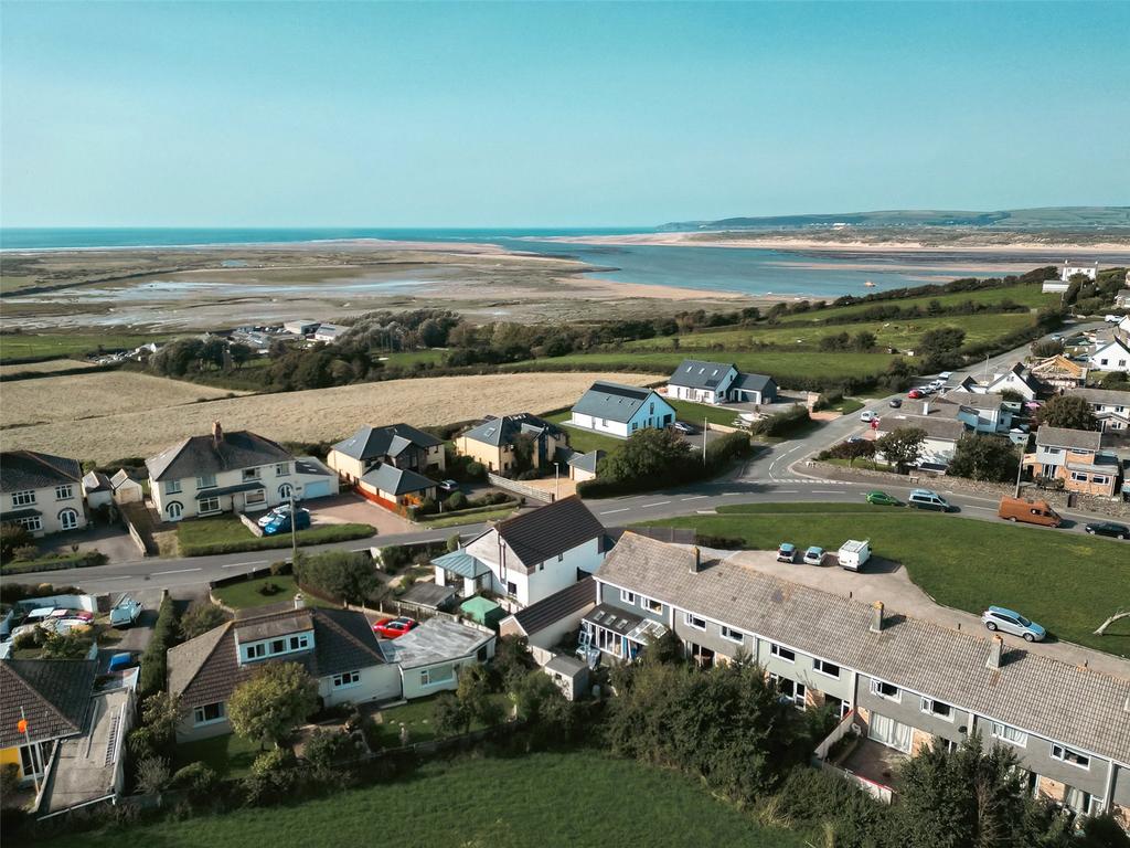 Richmond Green, Appledore, Bideford, North Devon, EX39 3 bed terraced