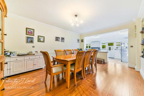 69 Guibal Road, London, SE12 9LY