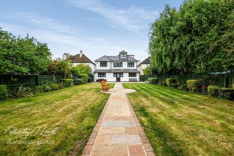 69 Guibal Road, London, SE12 9LY