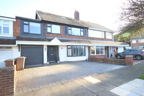 6 bedroom semi-detached house for sale, Woodburn Square, Whitley Bay, Tyne and Wear, NE26 3JE