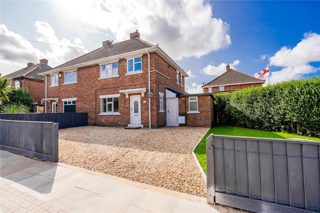 Newstead Road, Cleethorpes, Lincolnshire, DN35 3 bed semidetached