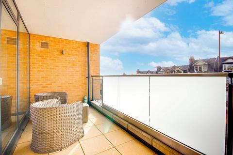 2 bedroom apartment for sale, Muswell Hill, London, N10