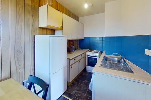 1 bedroom flat to rent, Watson Crescent, Edinburgh, EH11