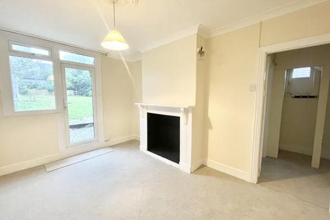 3 bedroom cottage to rent, Brook Road, Epping, CM16